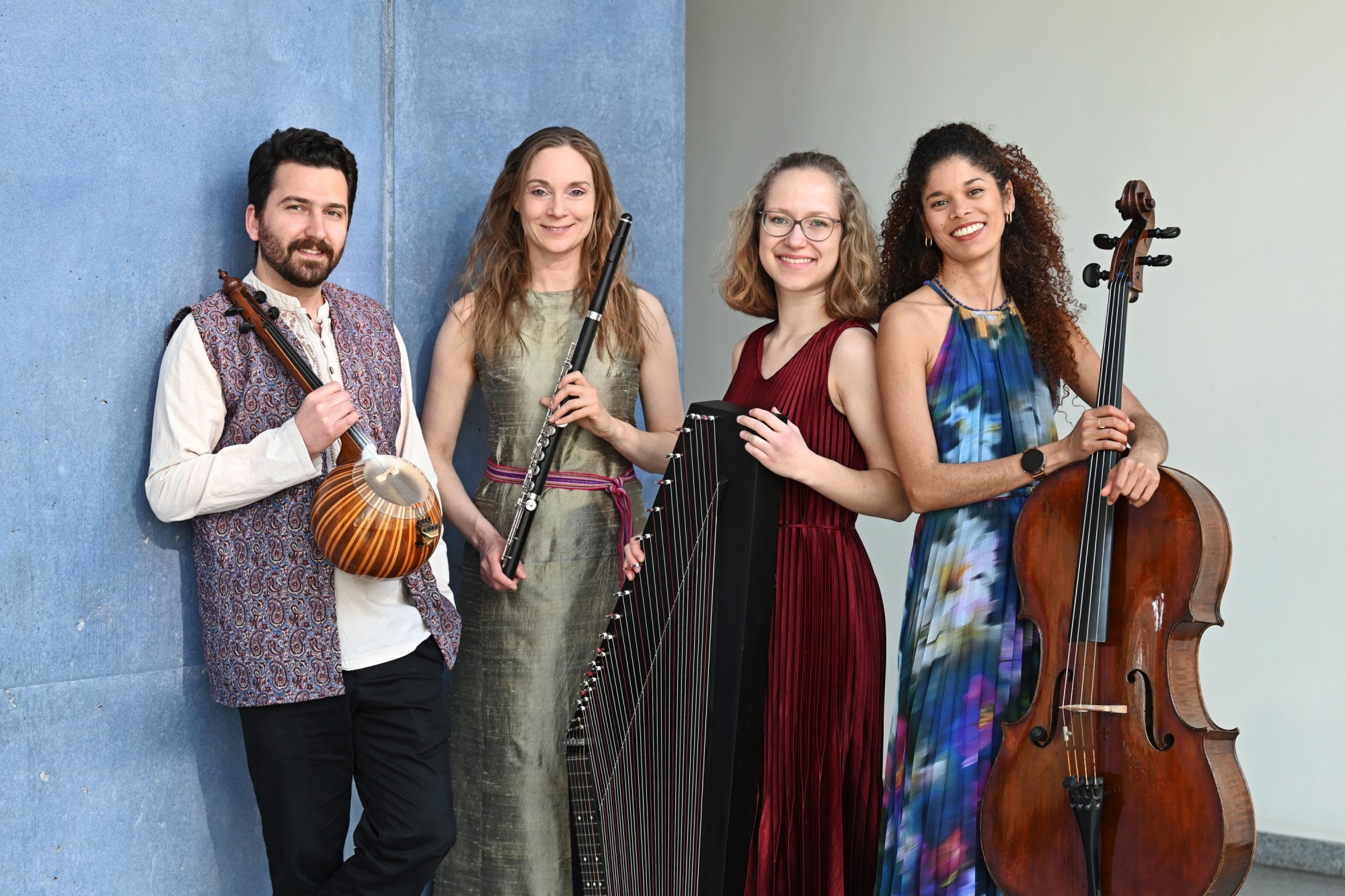 Konzert mit Antara, moderiert von Martin Kersten